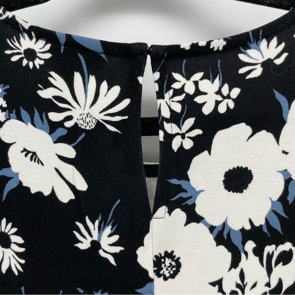 Ann Taylor Peplum Blouse Black Floral Sleeveless L - Picture 7 of 9